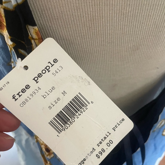 NEW Free People Boho Blue Floral Tunic Top -Sz M- - Picture 5 of 5